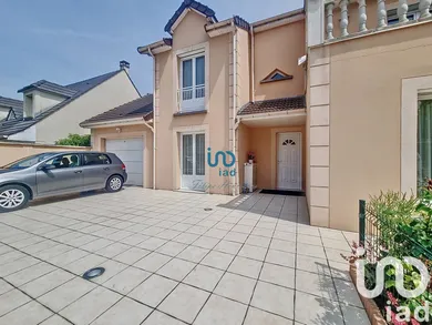 House in Chelles (77500)
