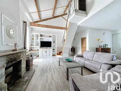 Traditional house in Cuges-les-Pins (13780)