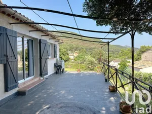 Traditional house at Cuges-les-Pins (13780)