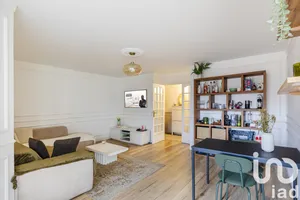Apartment at Gagny (93220)