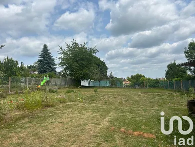 Building plot at Montlhéry (91310)