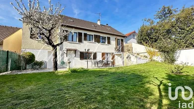 Pavillon à Pontault-Combault (77340)