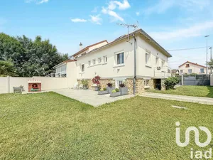 Maison traditionnelle à Chennevières-sur-Marne (94430)