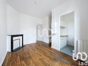 Apartment at Maisons-Alfort (94700)