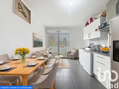 Appartement à Mont-Saint-Aignan (76130)