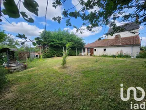 Village house in Cersay (79290)
