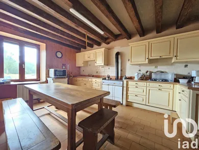 Maison de campagne à Montfort-le-Gesnois (72450)