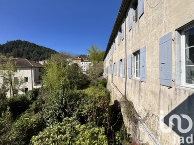 Appartement à Vals-les-Bains (07600)