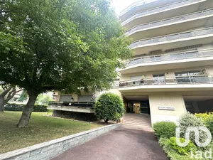 Apartment at Champigny-sur-Marne (94500)