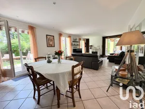 Maison à Marolles-en-Brie (94440)