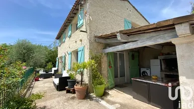 Maison à Saint-Cézaire-sur-Siagne (06530)