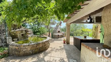 Maison à Saint-Cézaire-sur-Siagne (06530)