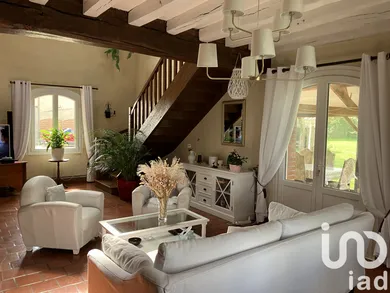 Maison traditionnelle à Moncé-en-Belin (72230)