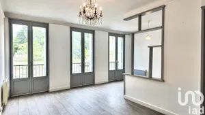Appartement à Vaison-la-Romaine (84110)