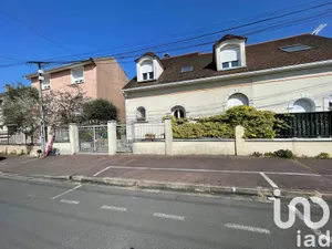 Maison traditionnelle à Tremblay-en-France (93290)