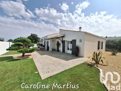 Traditional house at Angoulins (17690)