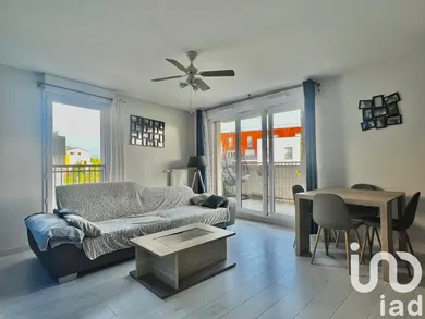 Appartement à Vert-Saint-Denis (77240)