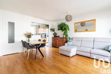 House at Villepreux (78450)