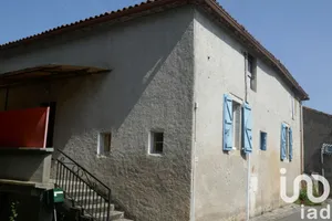 Maison de village à Douelle (46140)