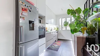 Apartment at Thiais (94320)