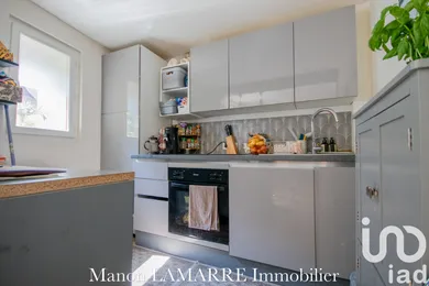 House at Auffreville-Brasseuil (78930) — 3/11