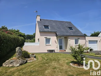 House at Guerlesquin (29650)