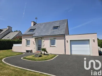 House at Guerlesquin (29650) — 2/20