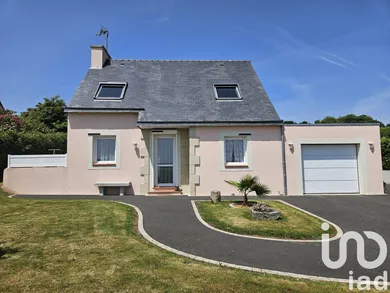 House at Guerlesquin (29650) — 9/20