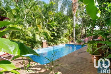 Maison d'architecte à Saint-Paul (97460)