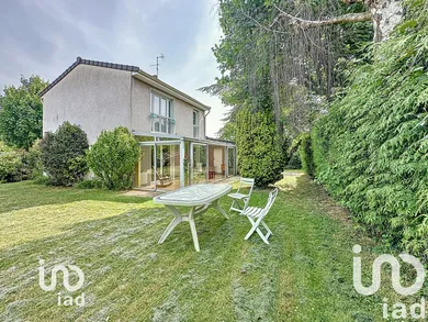 Traditional house at NOZAY (91620)