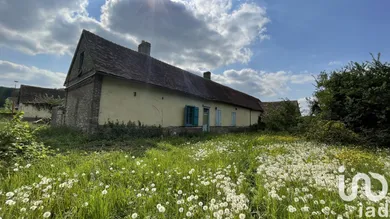 Maison de village à Pierrefitte-en-Beauvaisis (60112)