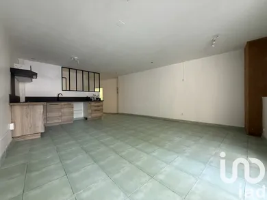 Immeuble à Aspiran (34800)