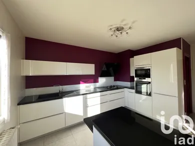 House at Saint-Nazaire-les-Eymes (38330)