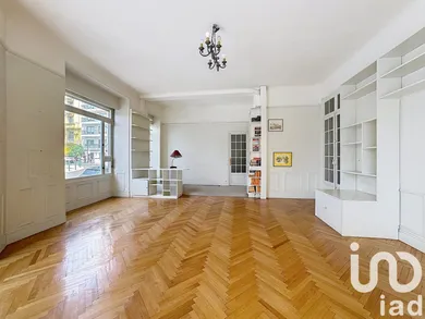 Appartement à Menton (06500)