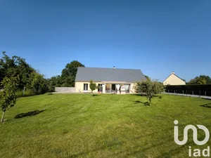 Pavillon à LA CHAPELLE EN JUGER (50570)