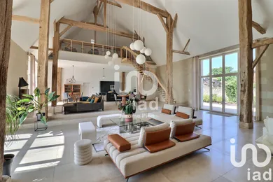 Mansion at Cormery (37320)