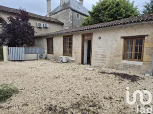 Park home at Romagne (86700)