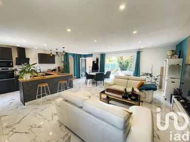 Maison à Bormes-les-Mimosas (83230)