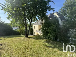 House at Osny (95520)