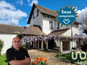 House at Villeneuve-la-Guyard (89340)