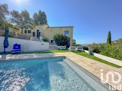 House at LES ISSAMBRES (83380)