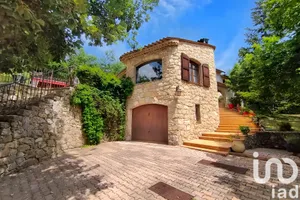 Maison à Saint-Cézaire-sur-Siagne (06530)