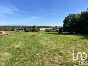Terrain à bâtir à Lanquais (24150)