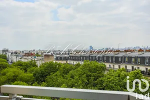 Apartment at Paris (75019)