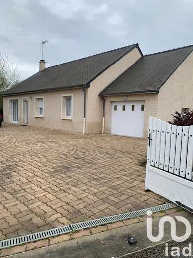 Maison de village à LE BAILLEUL (72200)