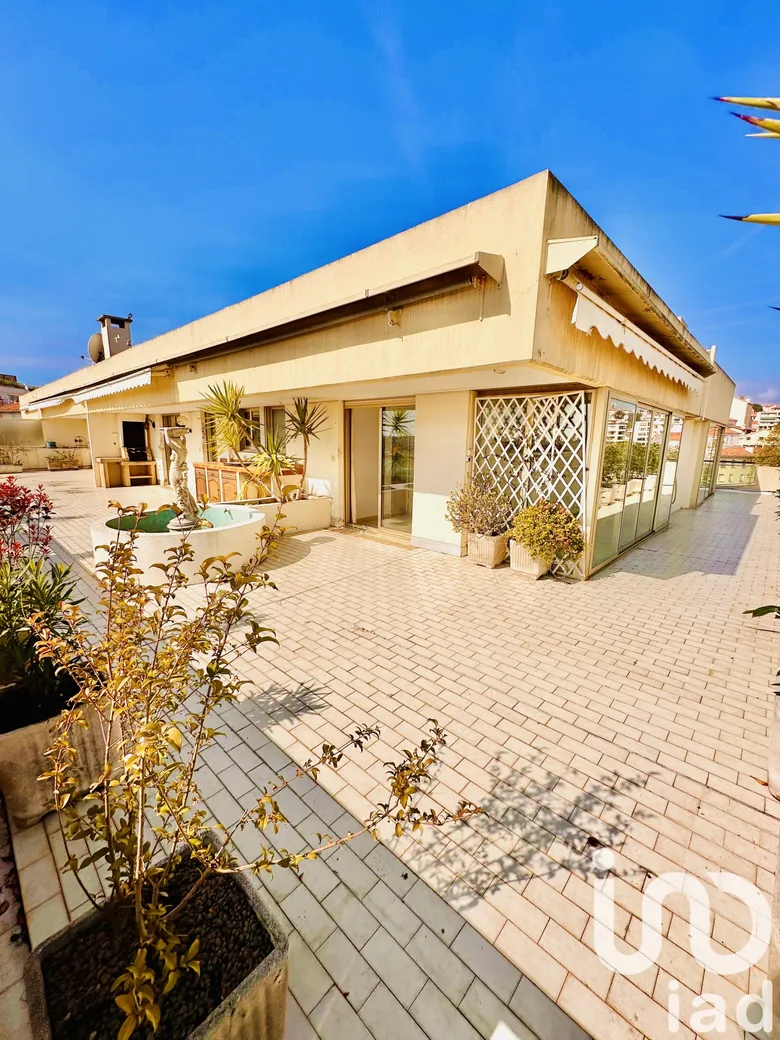Appartement 5 pièces 115 m² · à Cannes · 115 m² · 990 000 €