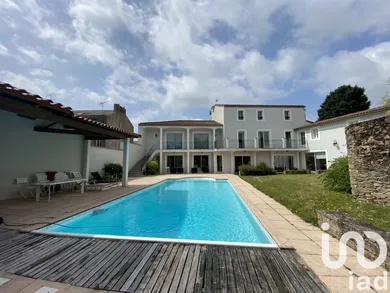 Maison de ville à Les Herbiers (85500)