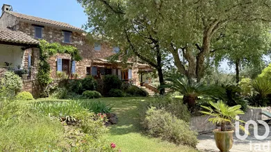 Bastide à Solliès-Pont (83210)