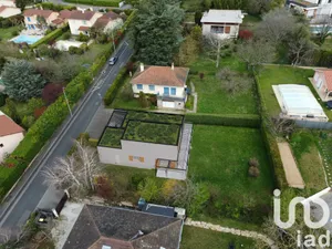 Building plot at Sainte-Foy-lès-Lyon (69110)
