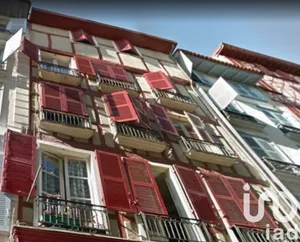 Building at Bayonne (64100)